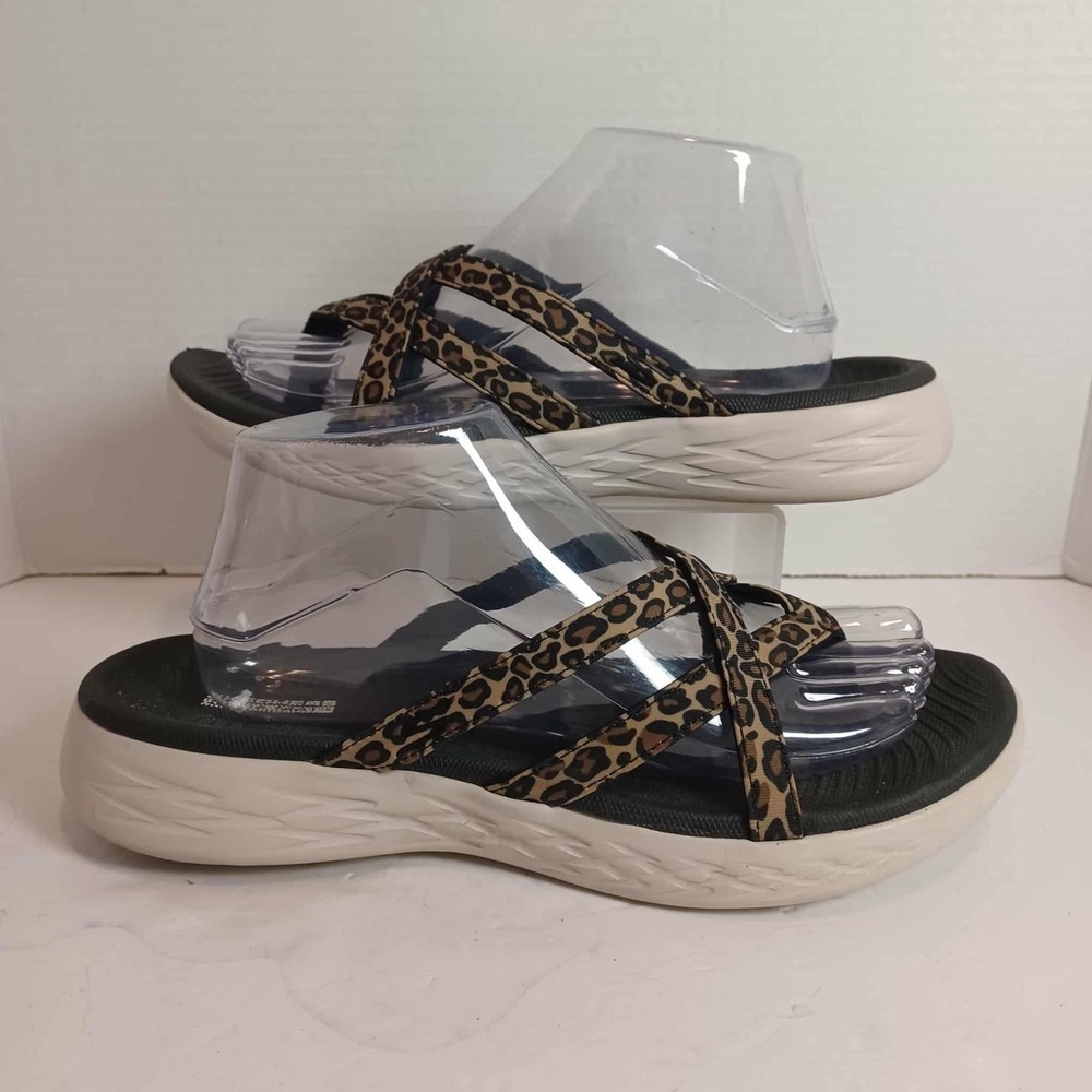 Skechers‎ Womens Goga Mat Strappy Flip Flop Thong Sandals Leopard Size 10 - Picture 2 of 7